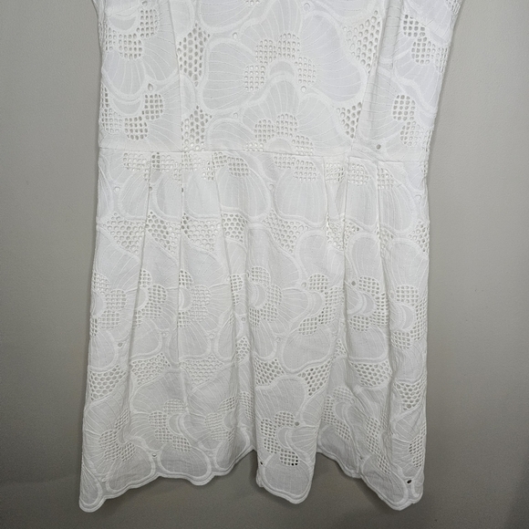 Steve Madden Sierra Sleeveless Lace Eyelet Boho Crochet Dress in Optic White - Picture 7 of 14